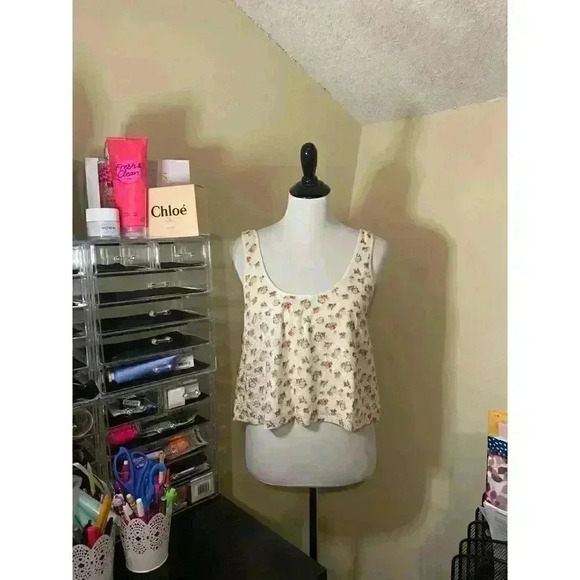 Women's Forever 21 knit Sleeveless Top, Medium - Picture 5 of 6